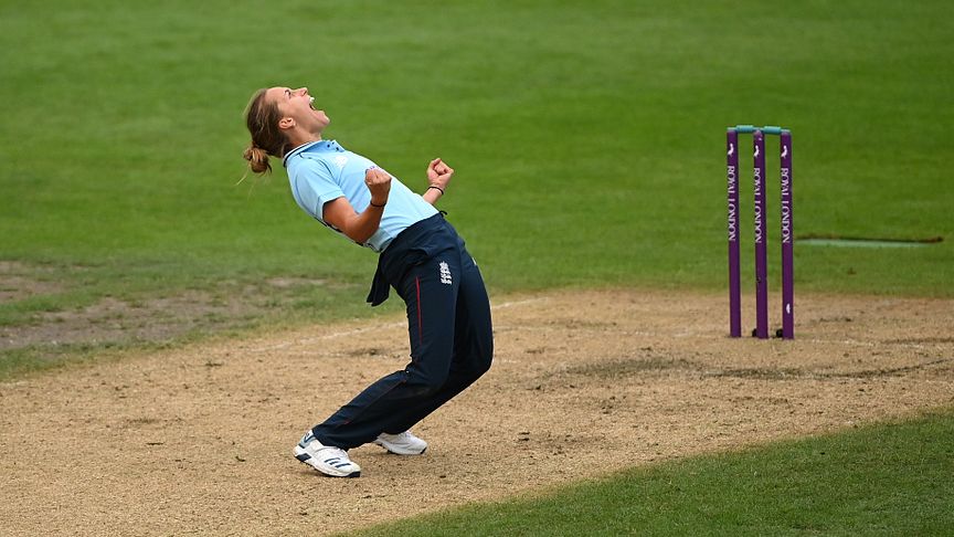 Farrant celebrates a wicket this summer. Photo: Getty Images