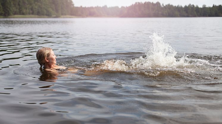 Drygt 90 procent av de 438 svenska EU-baden har tillfredsställande, bra eller utmärkt badvattenkvalitet. Foto: Maja Kristin Nylander