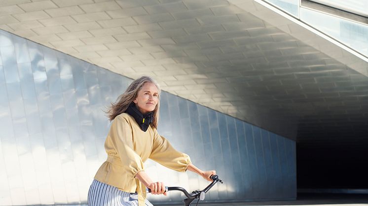 Hövding och Cykelfrämjandet har inlett ett partnerskap för att stärka båda organisationerna i sin strävan för ökad cykling. Cykelfrämjandet arbetar aktivt med att främja säker cykling i hela Sverige.