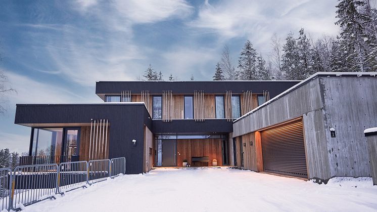Slik skapte skiskytterstjernen Johannes Thingnes Bø drømmehuset sitt med baderom i ulike stiler