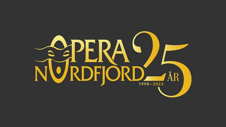 Elisabet Berg laga flott logo for Opera Nordfjord - den er no 25 år!