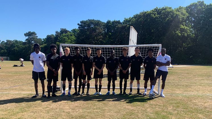 Force to help youngsters achieve hoop dreams following success of football initiative