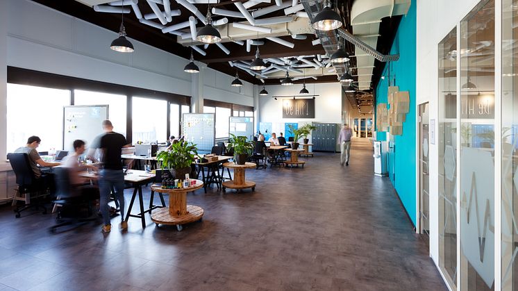 HIP hat seinen Sitz in Hamburg und bietet dort Startups Open-Workspace oder Teambüros, sowie Zugang zu Konferenzräumen und Veranstaltungsflächen.