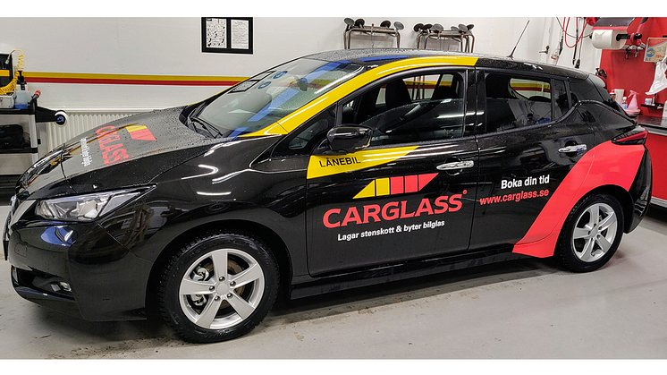 Nu kan du låna en elbil när du byter din vindruta hos Carglass®