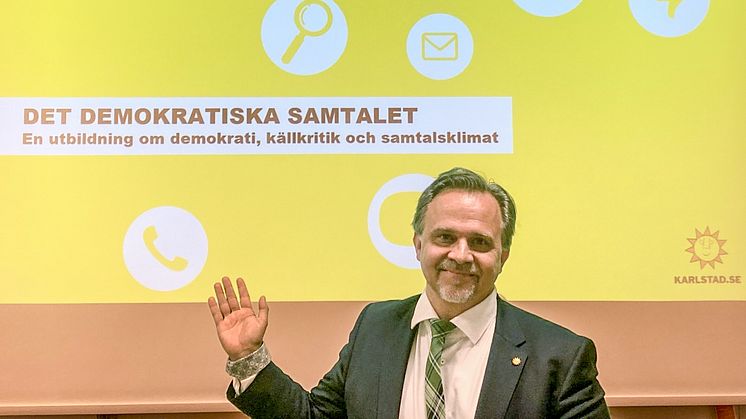 Niklas Wikström (L), Det demokratiska samtalet