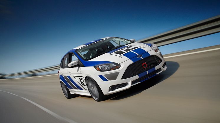 Ford Racing visar upp Focus ST-R vid bilmässan i Frankfurt – Fords globala motorsportstrategi utvidgas 