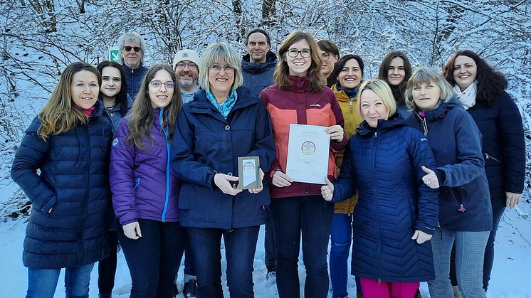 Das Team des Tourismusverbandes Erzgebirge freut sich über die Auszeichnung (Foto: TVE)