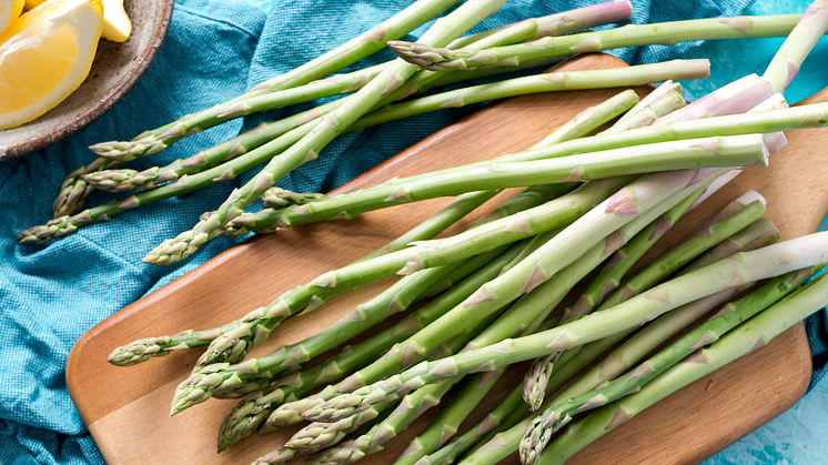 Asparagus – a non-native crop rarely used in Peruvian cuisine – make up one of Peru’s top exports. (Photo by Christine Siracusa on Unsplash)
