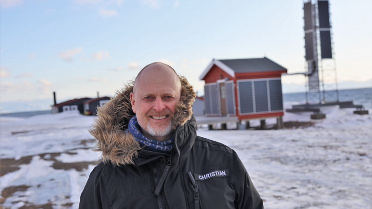 Christian Skottun CEO Telenor Svalbard at base station 4