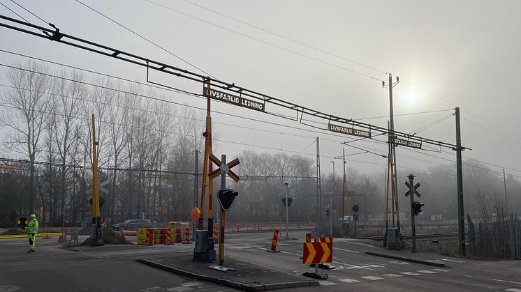 Järnvägskorsning vid Finlandsvägen stängs för fordonstrafik