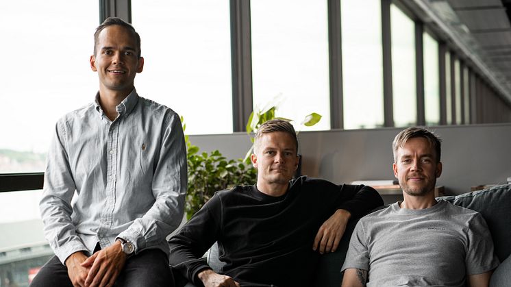 Bluebird Medias grundare och partners fr.v.: Patrik Segersven, Head of SEM & Analytics, Magnus Dahlquist, VD, och Henry Mäkelä, Head of Social & Display