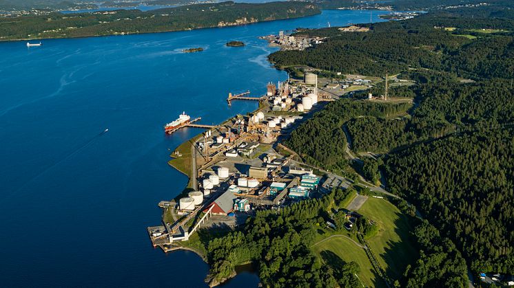 INOVYN plans to build a 20MW electrolyser at Rafnes in Norway that will produce pure hydrogen and oxygen using electrolysis of water, based on green electricity. (Photo: INOVYN)
