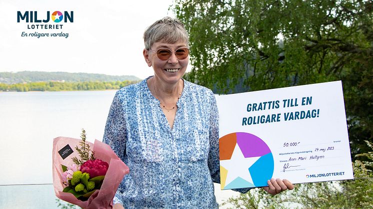 Ann-Mari från Tranås vann 50 000 kronor via en jackpott på Miljonlotteriets bingo.