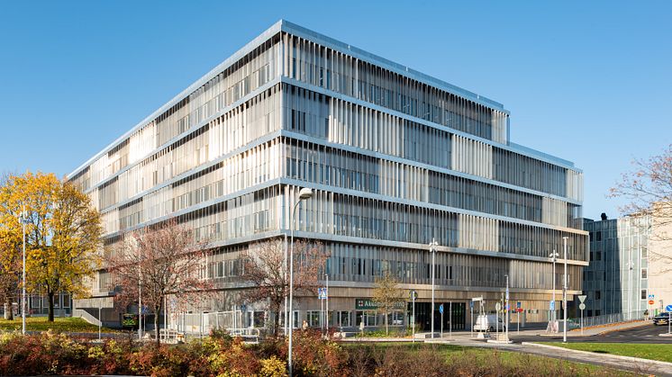 Nya akutvårdsbyggnaden vid Danderyds sjukhus som prisats med Plåtpriset 2020