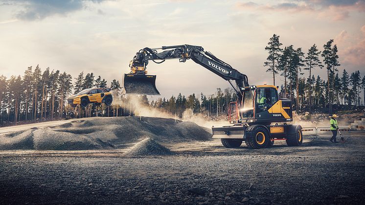Volvo Construction Equipment och World RX i samarbete om utvecklingen av nästa generations rallycrossbanor