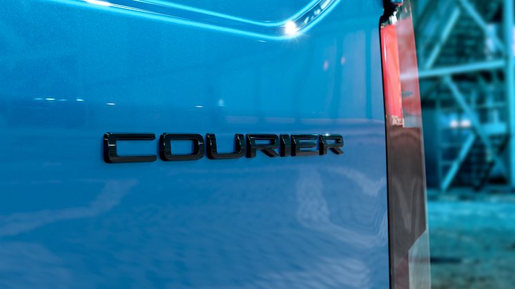 2023 FORD E-TRANSIT COURIER (12)
