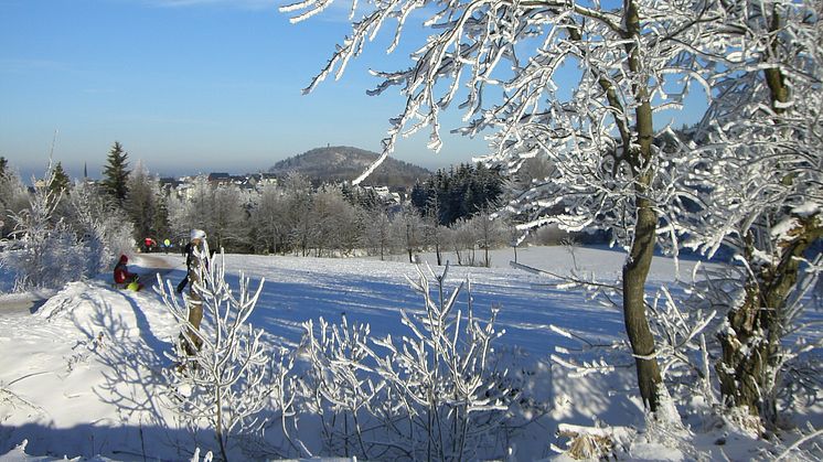 Blick auf die winterliche Sportstadt Altenberg 