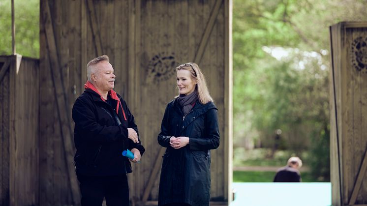 Hans Marklund och Lotta Olsson har skrivit manus till Stora drömmar som har premiär på Sofiero 11 maj. 