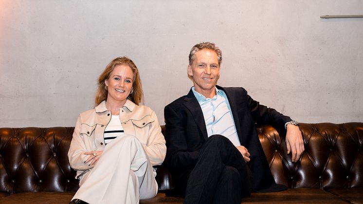 Sofia Tångelin, chefsjurist och partner, tillsammans med Christer Hellström, styrelseordförande i Hidden Dreams. 
