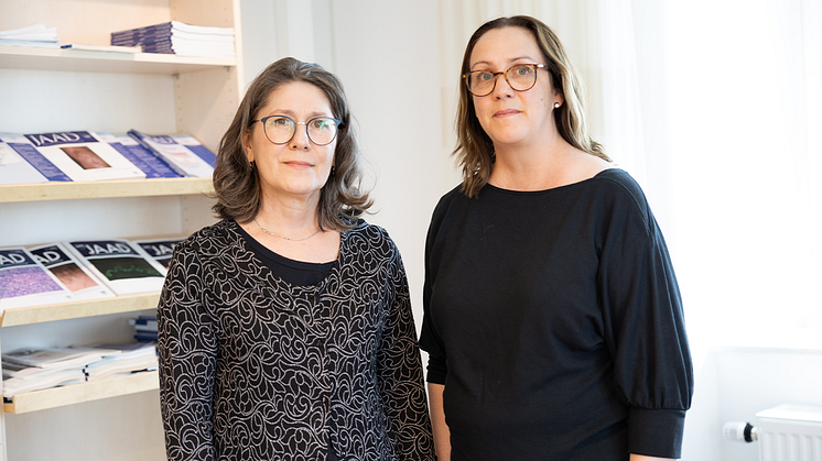 Zinaida Bucharbajeva och Frida Idenfors är båda processledare för hudmelanom vid Regionalt cancercentrum norr.