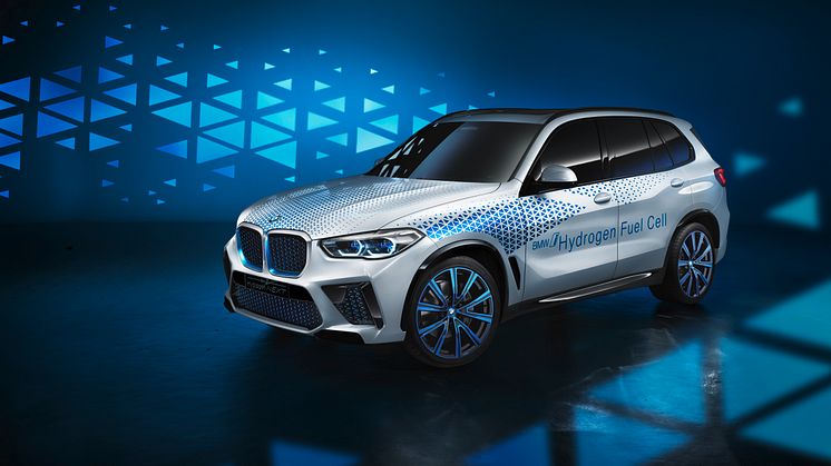  BMW i Hydrogen NEXT