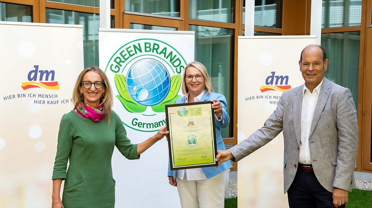 GREEN BRANDS: Auszeichnung für das Unternehmen dm-drogerie markt 2021/22