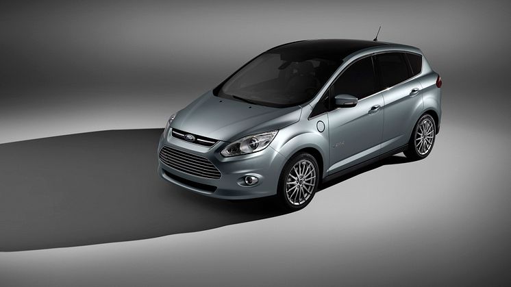 Fords superladdade elbilsplan – nya C-MAX Energi och C-MAX Hybrid presenteras i Europa