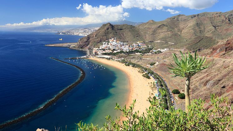 Set sail for sunshine on a winter escape to the Canary Islands with Fred. Olsen Cruise Lines