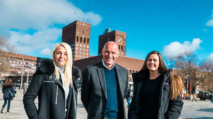 SmartOslo Accelerator er et program som vil gjøre byen smartere. Her ved Sopra Sterias Stina Birkeland, Oslo kommunes Geir Lippestad og Oslo Business Regions Silje Bareksten.