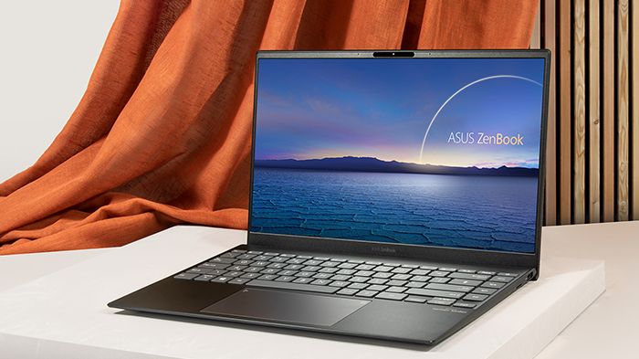 ASUS lancerer ny ZenBook 14 med både Intel og AMD i Danmark