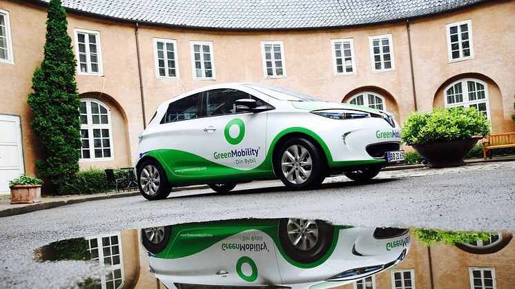 Renault har nu næste 50 procent af elbils markedet i Danmark. Blandt køberne er delebilsordninger som københavnske Green Mobility og Jyske TADAA! 