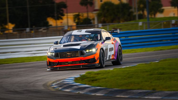 2023 Ford_Mustang GT4 (33)