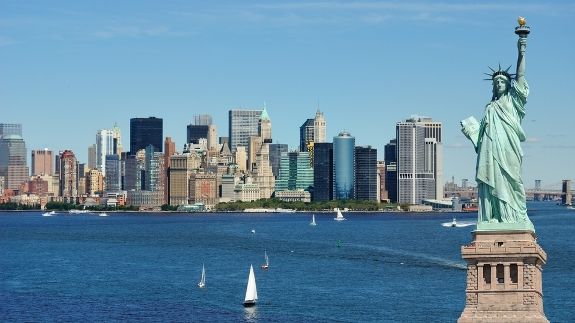 Fred. Olsen offers ‘sneak peek’ of 2020/21 cruise programme with launch of ‘American Waterways in the Fall with New York' sailing