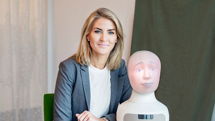Elin Öberg Mårtenzon, Chief Innovation Officer på TNG och Tengai – världens första sociala intervjurobot, som lanseras i Malmö den 15 maj