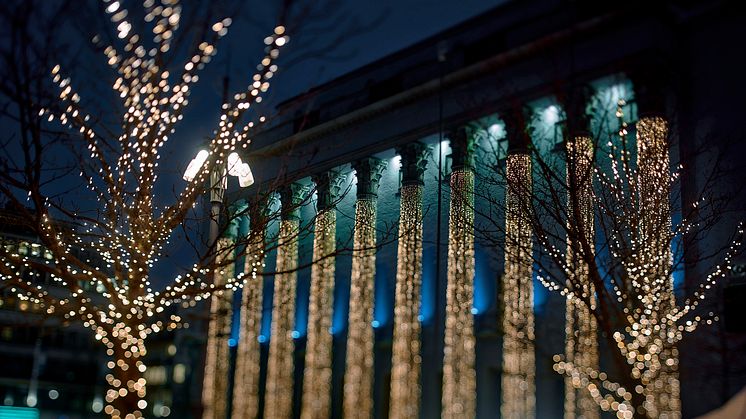 Konserthuset i Stockholm bjuder in till en gnistrande julkonsert. Foto: Mats Lundqvist