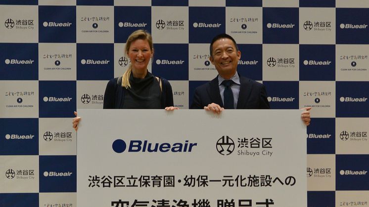 Sara Alsén, Chief Purpose Officer, Blueair and Ken Hasebe, Mayor of Shibuya