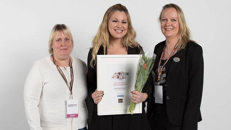 Emma-Sophia Eliases utsågs till Årets UF-lärare i region Västmanland.