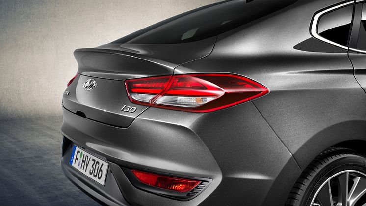 All-New Hyundai i30 Fastback (4)