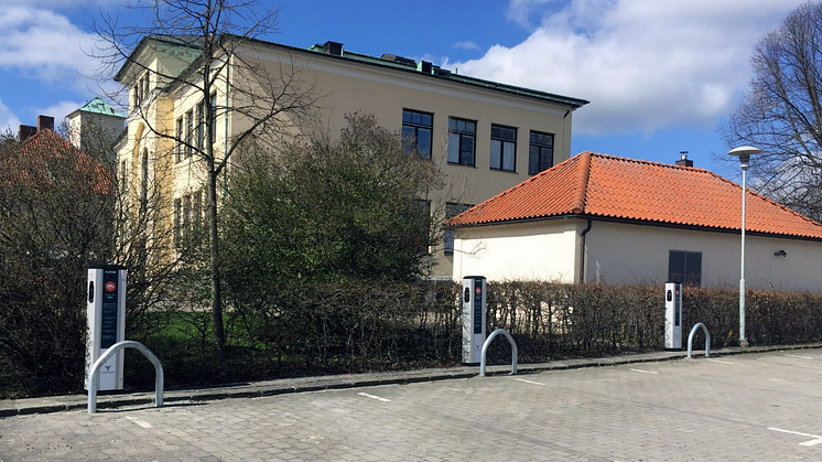 CLEVER laddstationer på Rådhusparkens parkering i Ystad