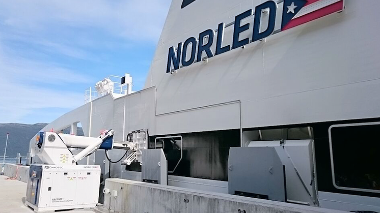 MoorMaster™ automated mooring unit at a passenger ferry berth in Norway
