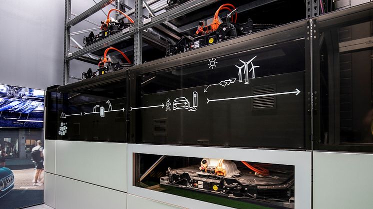 Audi batterilager af brugte bilbatterier på EUREF-Campus i Berlin