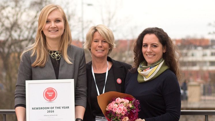 Janna Wessel (Villeroy&Boch AG), Sylvia Eberl (Geschäftsführerin Mynewsdesk Deutschland), Jessika Rauch (Villeroy&Boch AG)  zur Verleihung des "Newsroom of the Year Award 2016"