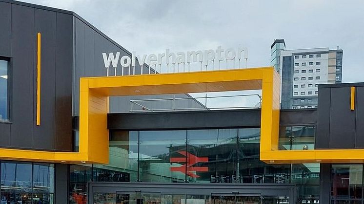 New community hub facility for Wolverhampton station