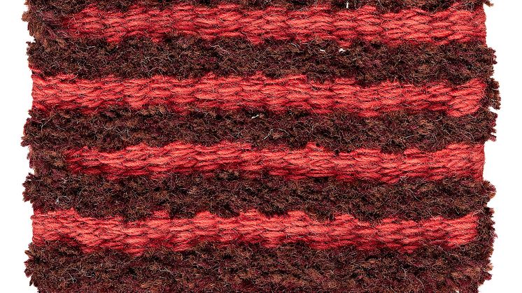 String_Cranberry_Red_710_SAMPLE