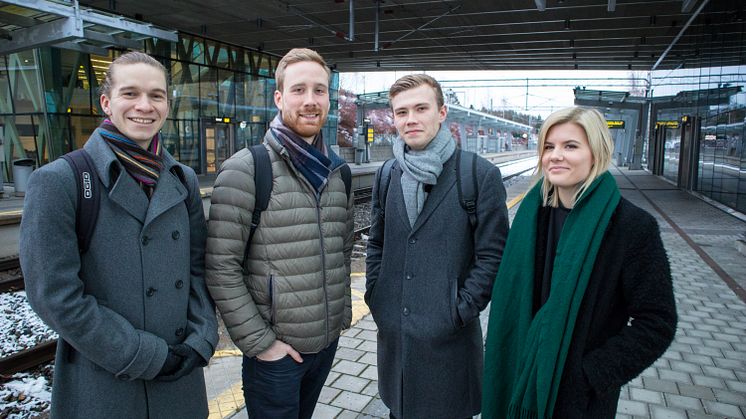 The engineering students Elias Ågren, Joakim Eriksson, Johannes Norén and Olivia Walfridsson will take the train to reach their study destinations in Italy, Spain and Portugal. Photo: Anna-Lena Lindskog