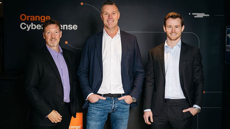 Bilde fra venstre: Nils-Ove Gamlem, Microsoft Norge med Thomas Kronen og Håkon Nikolai Stange Sørum, Orange Cyberdefense