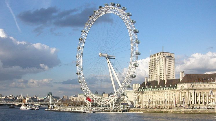 Enjoy a day trip to London by train and explore the city on foot with AllTrails