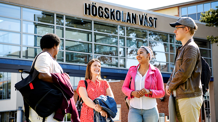 Nästan 7 500 studenter antas till Högskolan Väst 