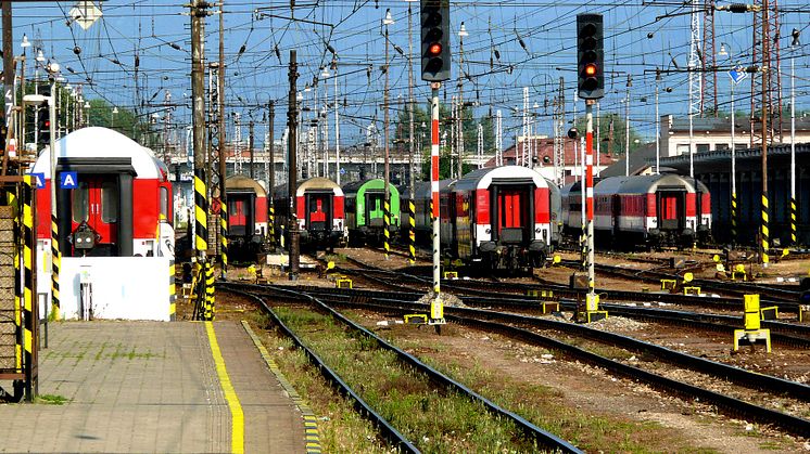 Am 24. und 25. November fand das zweite Partnermeeting des Projekts ASTONRail in Žilina, Slowakei, statt. Inhaltlich ging es um die Hochschulbildung in der europäischen Eisenbahnindustrie (Bild: OtoZapletal by pixabay)