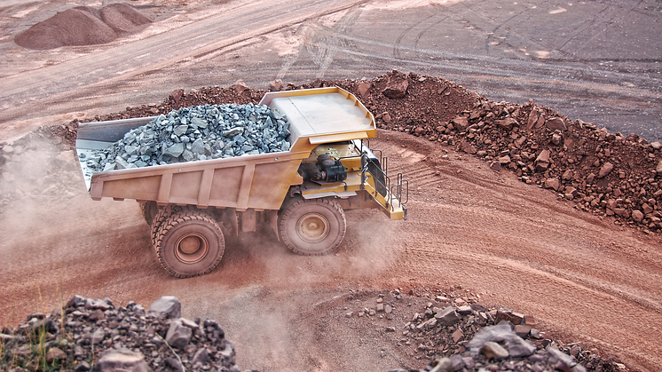 Euroopassa tuotetaan joka vuosi 4,2 miljardia tonnia kiviaineksia. Tällä hetkellä vain 7 % Euroopan kiviainessektorista toimii kiertotalousperiaatteella, mutta Euroopan kiviainesjärjestön mukaan kiertotalousaste on nostettavissa 20 %:iin.